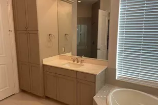 600 SE Fascino Cir, Port Saint Lucie, FL 34984 - Photo 10