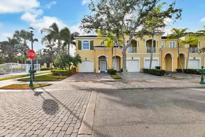 6145 NW Helmsdale Way, Port Saint Lucie, FL 34983 - Photo 2