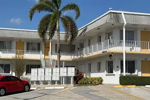 2840 Cynthia Ln, Lake Worth Beach, FL 33461 - Photo 22