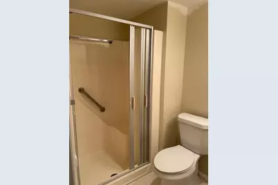 145 Lake Evelyn Drive, West Palm Beach, FL 33411 - Photo 10