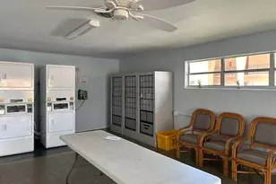 145 Lake Evelyn Dr, West Palm Beach, FL 33411 - Photo 20
