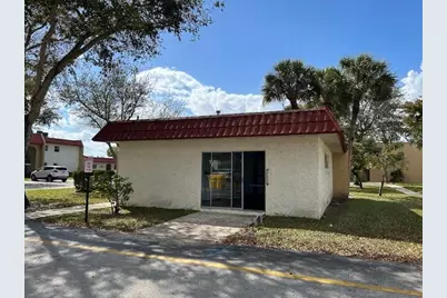 145 Lake Evelyn Drive, West Palm Beach, FL 33411 - Photo 18