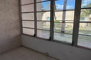 145 Lake Evelyn Dr, West Palm Beach, FL 33411 - Photo 16