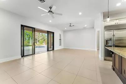 259 SE Calmo Circle, Port Saint Lucie, FL 34984 - Photo 12