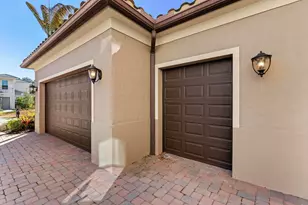 259 SE Calmo Circle, Port Saint Lucie, FL 34984 - Photo 4