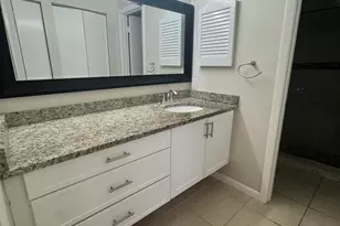 2505 Lakeview Cir, West Palm Beach, FL 33411 - Photo 12