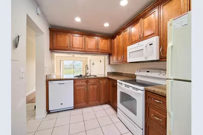 12790 Briarlake Drive #204, Palm Beach Gardens, FL 33418 - Photo 12