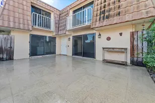 557 Green Springs Pl, West Palm Beach, FL 33409 - Photo 24