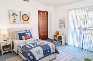 604 SE Castle Ct, Port Saint Lucie, FL 34952 - Photo 4