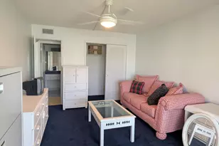 113 Wellington M, West Palm Beach, FL 33417 - Photo 12