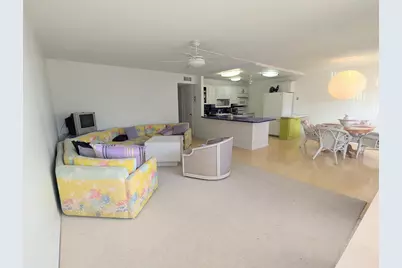 113 Wellington M, West Palm Beach, FL 33417 - Photo 1