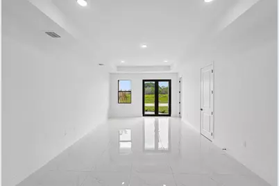 9035 W Broad Circle, Labelle, FL 33935 - Photo 10