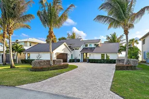 4230 NE Joes Point Rd, Stuart, FL 34996 - Photo 14