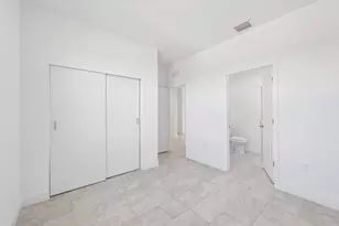 9006 S Castle Cir, Labelle, FL 33935 - Photo 22