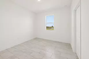 9006 S Castle Cir, Labelle, FL 33935 - Photo 8