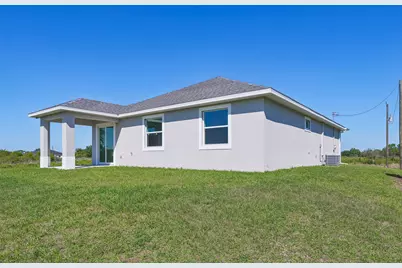 9006 S Castle Circle, Labelle, FL 33935 - Photo 24