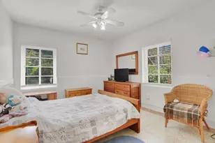 417 N 12th Ave N, Lake Worth Beach, FL 33460 - Photo 20