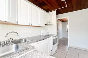 604 N K St, Lake Worth Beach, FL 33460 - Photo 4