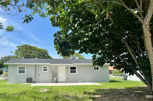 2801 Ave Q Ave, Fort Pierce, FL 34947 - Photo 18