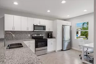 10 Juan Carlos Ln, Port Saint Lucie, FL 34952 - Photo 18