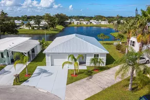 10 Juan Carlos Ln, Port Saint Lucie, FL 34952 - Photo 1