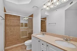 1660 Renaissance Commons Blvd, Boynton Beach, FL 33426 - Photo 18