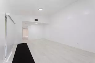 202 Sparrow Dr, Royal Palm Beach, FL 33411 - Photo 8