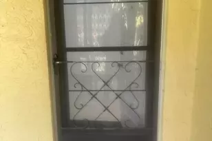 202 Sparrow Dr, Royal Palm Beach, FL 33411 - Photo 4