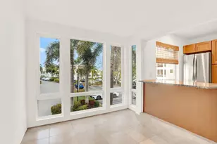 32 Colonial Club Dr, Boynton Beach, FL 33435 - Photo 8