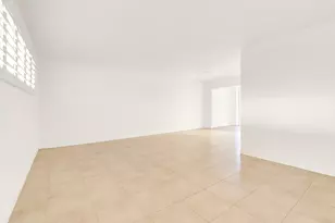 32 Colonial Club Dr, Boynton Beach, FL 33435 - Photo 12