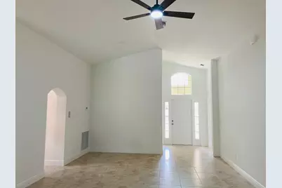 9720 Apollo Avenue, Fort Pierce, FL 34945 - Photo 6