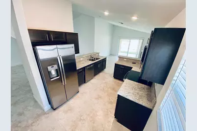 9720 Apollo Avenue, Fort Pierce, FL 34945 - Photo 10