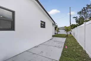451 Dionne Dr, West Palm Beach, FL 33406 - Photo 40