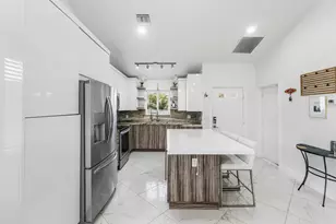 101 Azalea Cir, Boynton Beach, FL 33436 - Photo 6