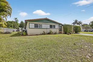 882 Azalea Ct, Plantation, FL 33317 - Photo 54