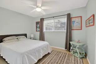 882 Azalea Ct, Plantation, FL 33317 - Photo 32