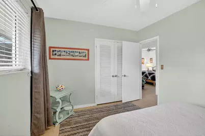 882 Azalea Court, Plantation, FL 33317 - Photo 32