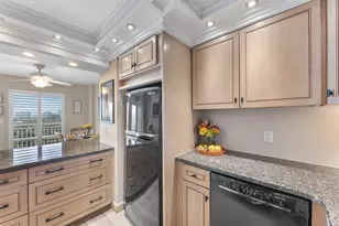 2611 N Riverside Dr, Pompano Beach, FL 33062 - Photo 12