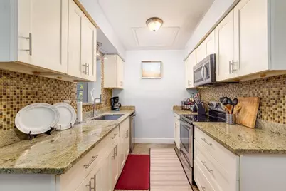 145 SE 3rd Avenue, Boynton Beach, FL 33435 - Photo 6