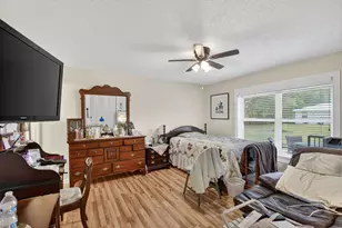 782 Nantucket Cir, Lake Worth, FL 33467 - Photo 12