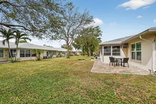 782 Nantucket Cir, Greenacres, FL 33467 - Photo 28