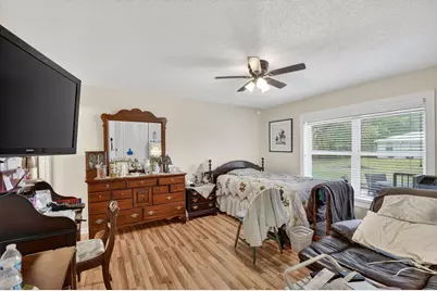 782 Nantucket Circle, Greenacres, FL 33467 - Photo 18