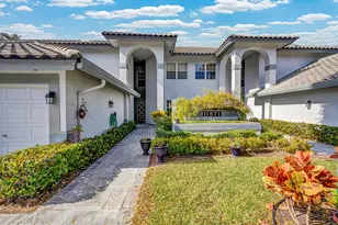 11571 Briarwood Cir, Boynton Beach, FL 33437 - Photo 4