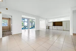 11571 Briarwood Cir, Boynton Beach, FL 33437 - Photo 14