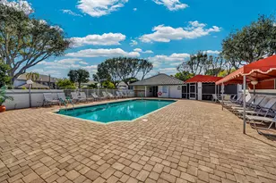 11571 Briarwood Cir, Boynton Beach, FL 33437 - Photo 32