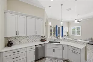 499 NW Blue Lake Dr, Port Saint Lucie, FL 34986 - Photo 6