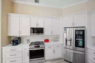 499 NW Blue Lake Drive, Port Saint Lucie, FL 34986 - Photo 4