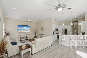 499 NW Blue Lake Dr, Port Saint Lucie, FL 34986 - Photo 8