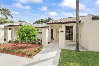 3127 Kingswood Terrace, Boca Raton, FL 33431 - Photo 2
