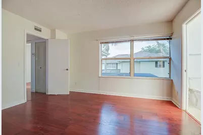 44 Essex Court #B, Royal Palm Beach, FL 33411 - Photo 18